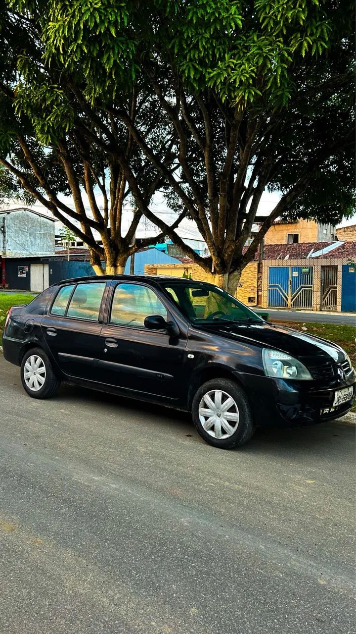 Renault Clio Clio Sed. Expression Hi-Flex 1.0 16V 4p 2009