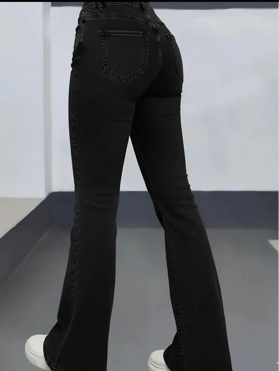Calça jeans preta  - Foto 2