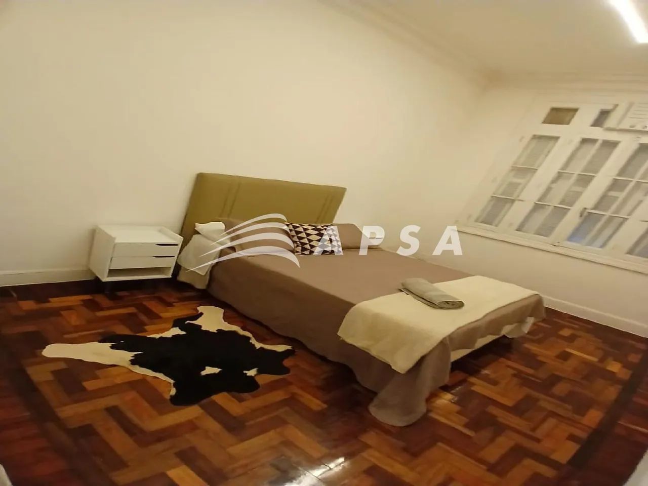 NA CHARMOSA RUA RONALD DE CARVALHO, NO CORAÇÃO DE COPACABANA, ESTE APARTAMENTO DE 150M² RE - Foto 11