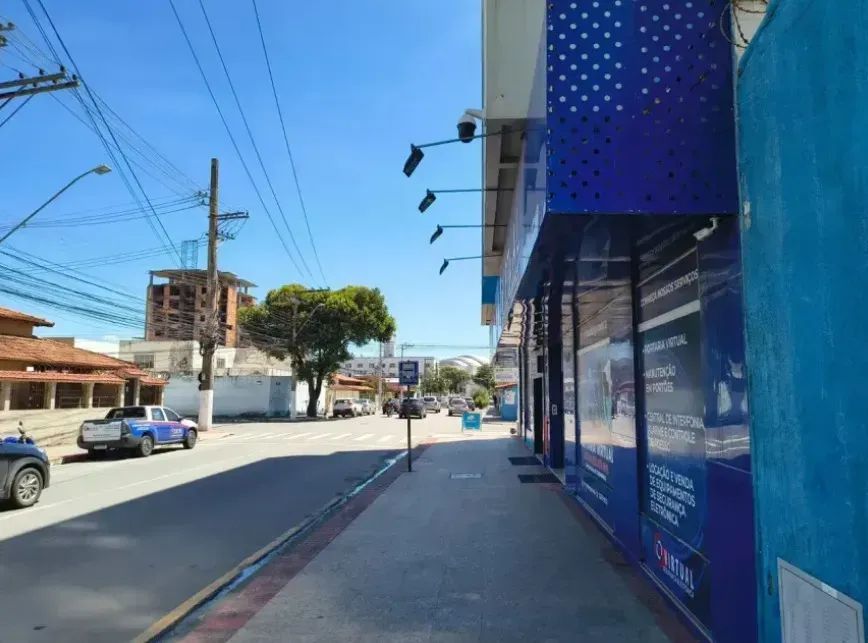 LOJA COM MEZANINO PARA LOCAÇÃO  ITAPUÃ - Foto 3