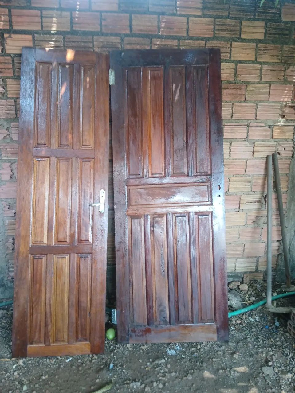 PORTAS ?  EM PERFEITO ESTADO