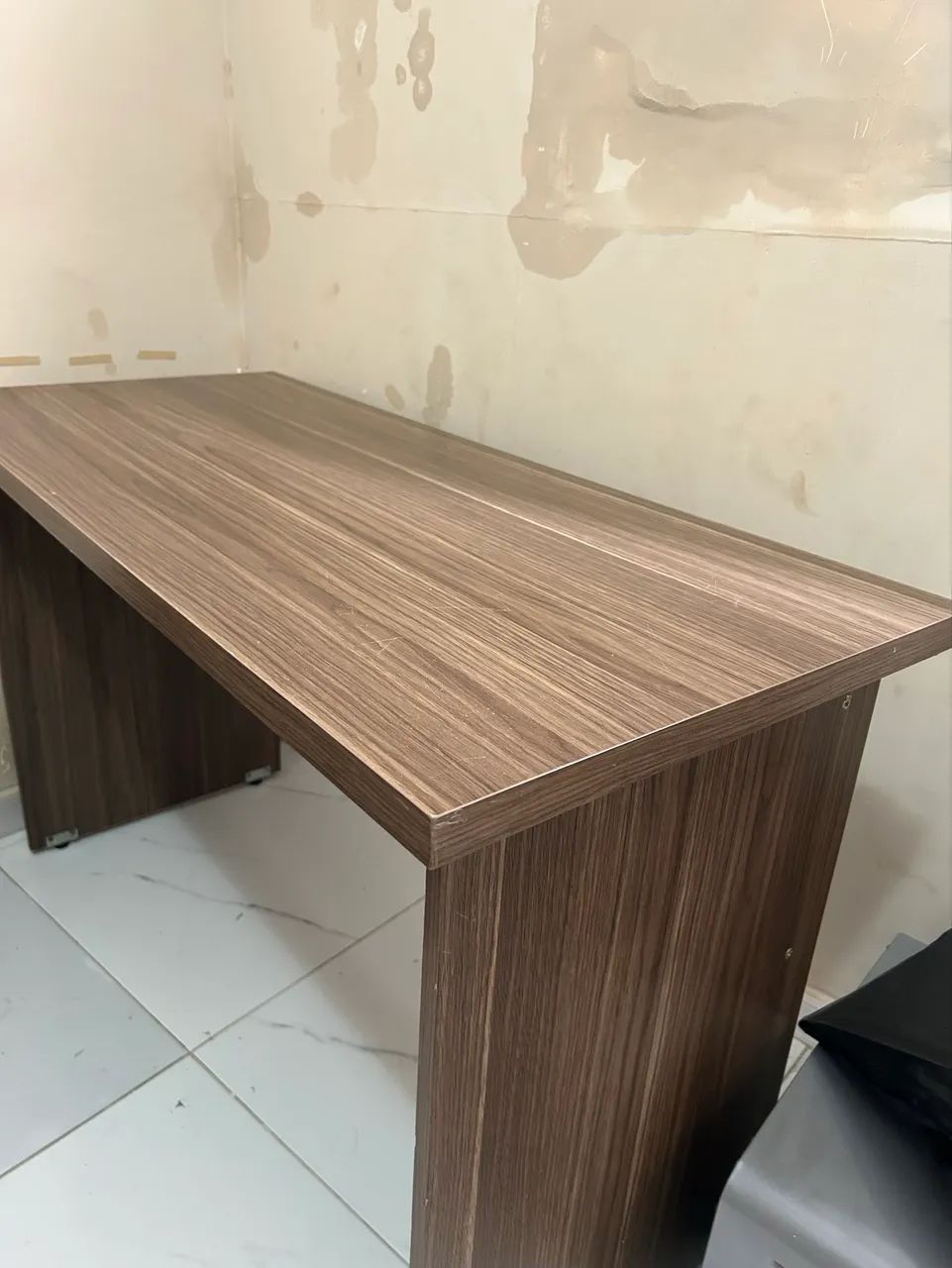 Mesa de escritório/quarto  - Foto 2