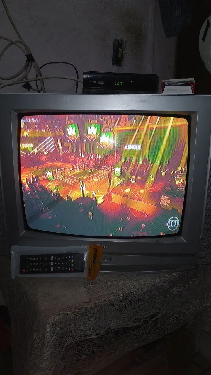TV de tubo LG 20 polegadas completa! - Foto 5