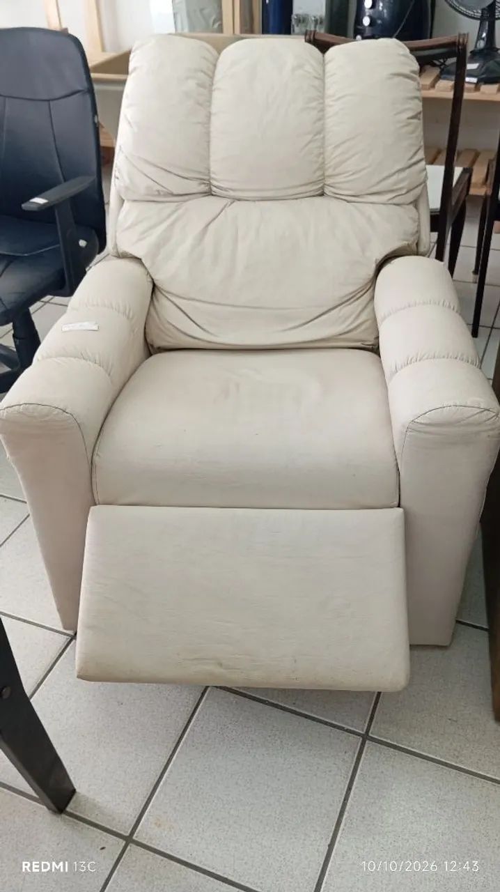 Vendo poltrona do papai - Foto 4