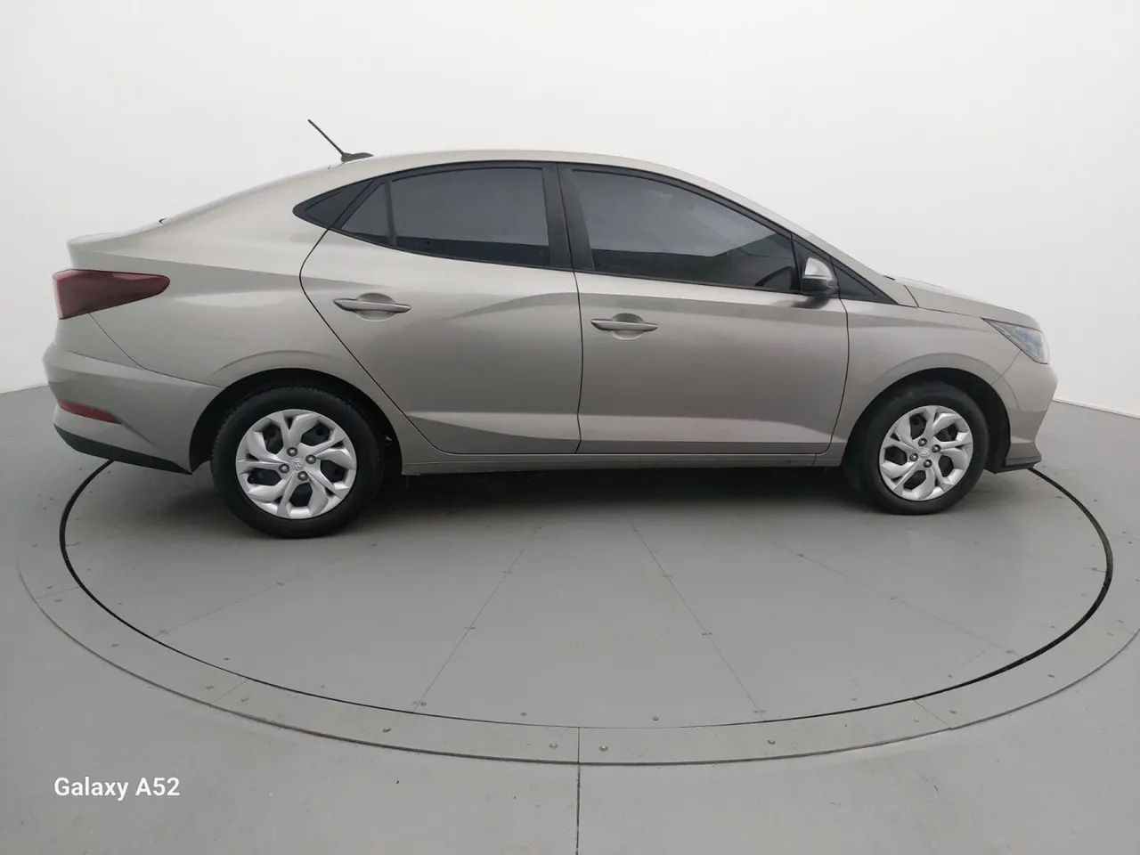 Hyundai HB20S Comfort Plus 1.0 TB Flex 12V Mec., foto 6 de 18