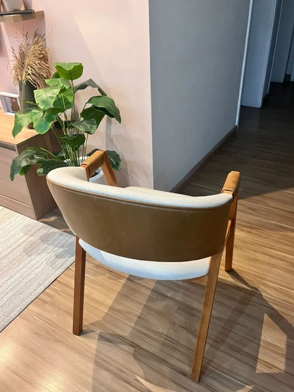 8 Cadeiras de Jantar - Foto 2