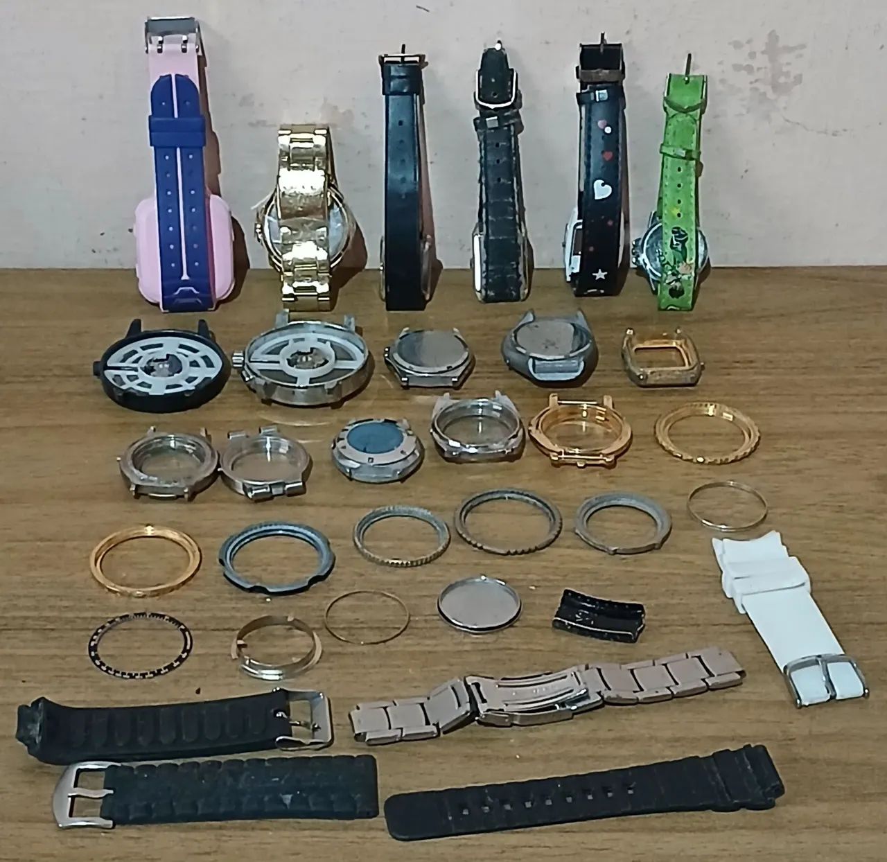 Lote de peças de relógio para reaproveitamento - Foto 5
