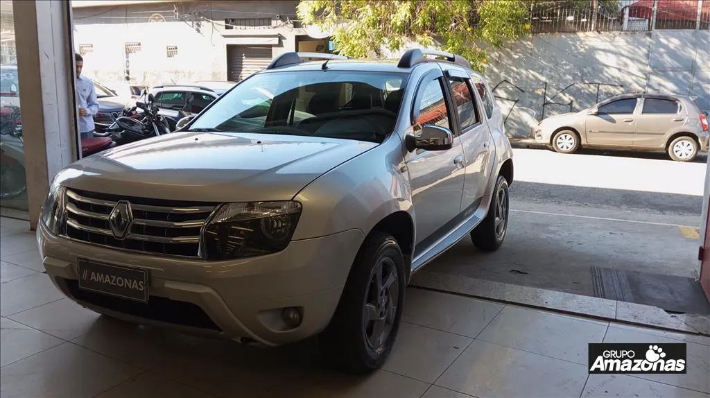 Renault Duster Dynamique 2.0 Hi-flex 16V Aut. 2014