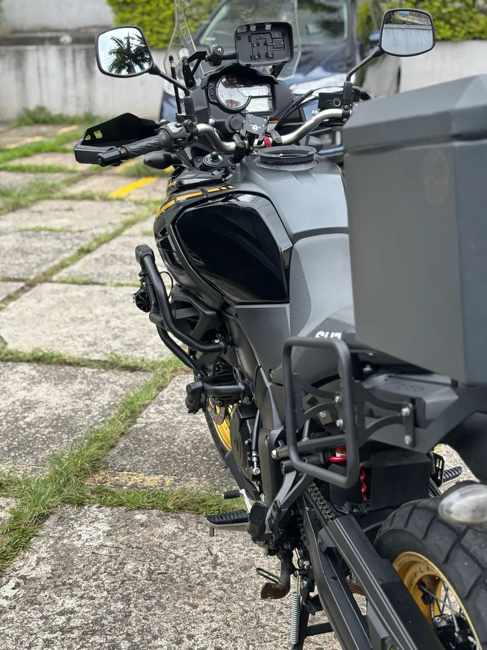 SUZUKI V-STROM 1000 XT ADV IMPECÁVEL  - Foto 5