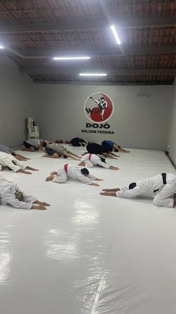 ALUGA-SE espaço comercial  - Foto 2
