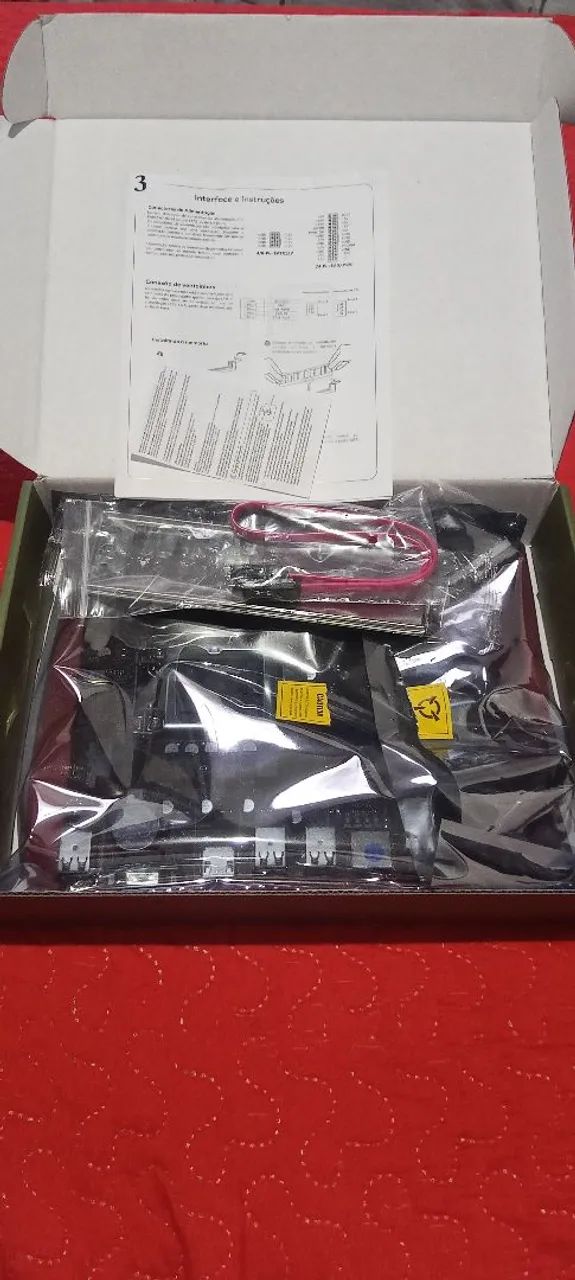 Placa mãe TGT H61 - Socket LGA1155 - Foto 2