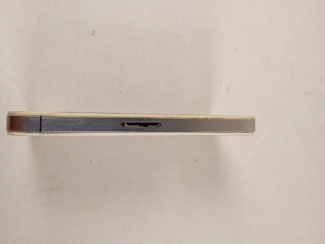 Apple iPhone 4 Branco (Modelo A1332) - Para Retirada de Peças / Conserto - Foto 4