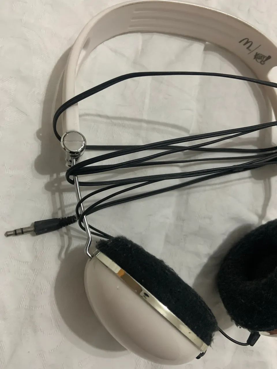 Fone de ouvido conector P2 com ótimo som branco Mc Danalds - Foto 4