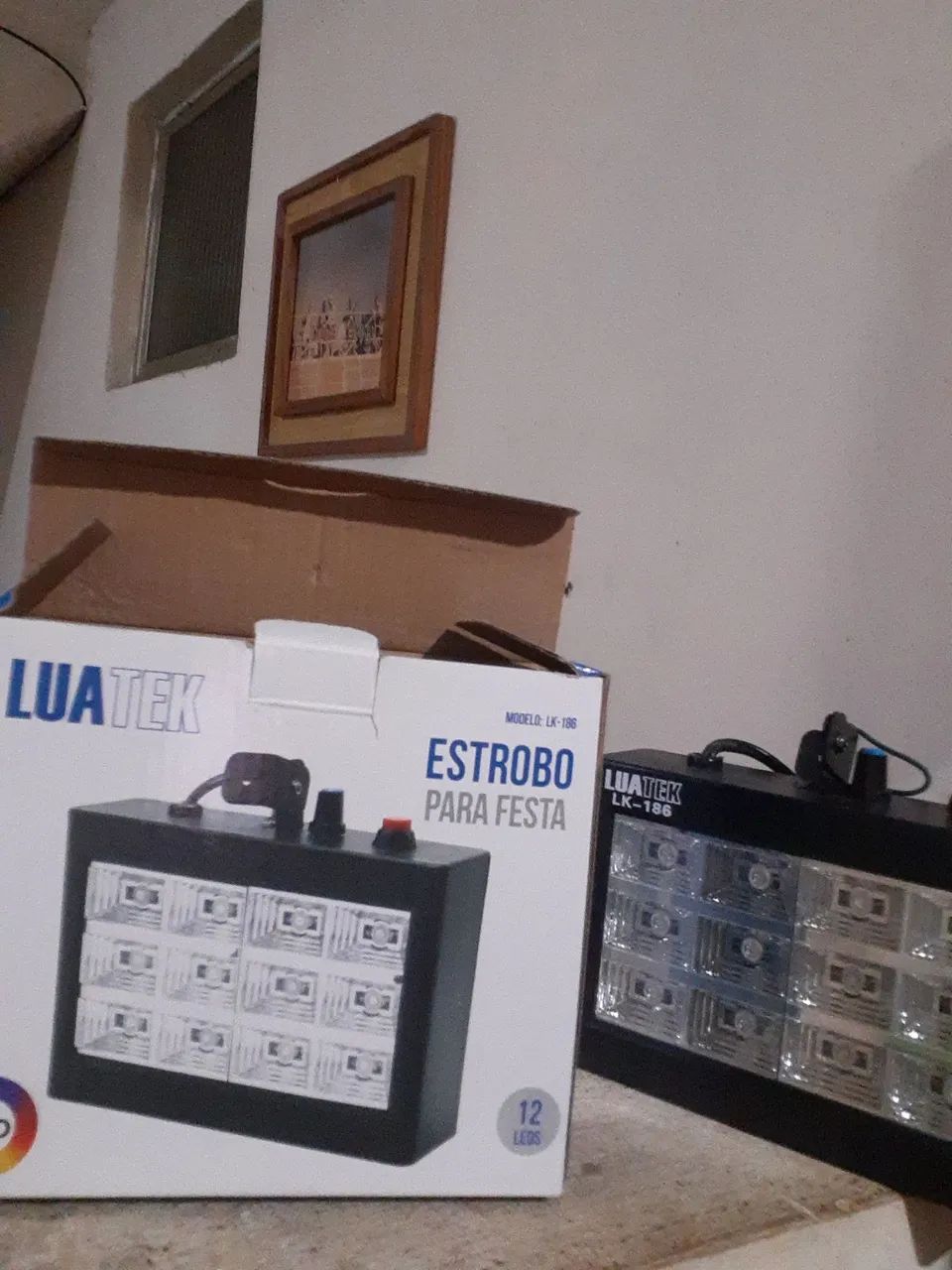 Refletor de led strobo colorido na embalagem - Foto 2