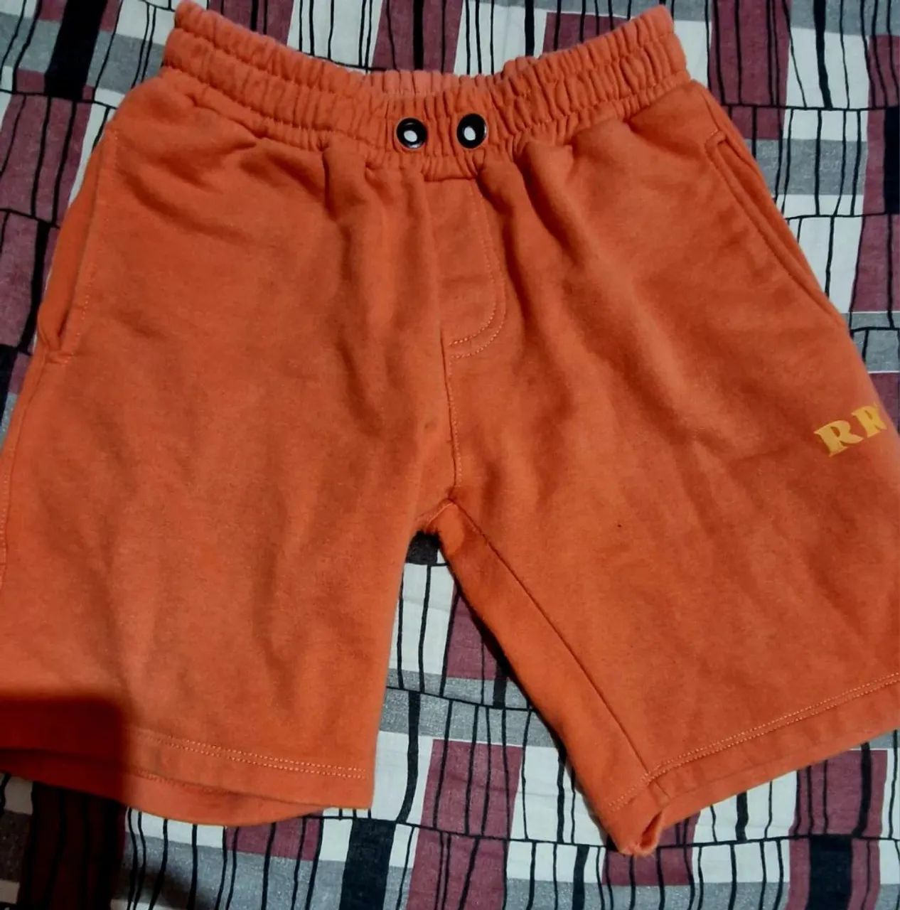 Roupas novas e usadas  - Foto 2