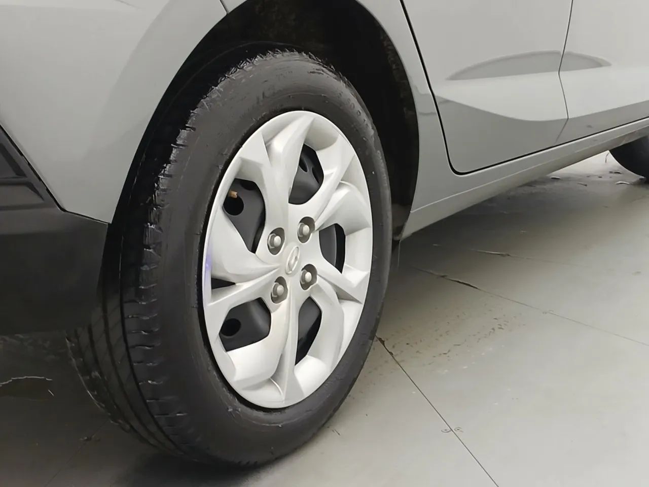 Hyundai HB20 Comfort Plus 1.0 Flex 12V Mec., foto 14 de 18