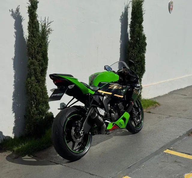 Kawasaki Zx-6r 636cc 2020 - 1473475005 | OLX