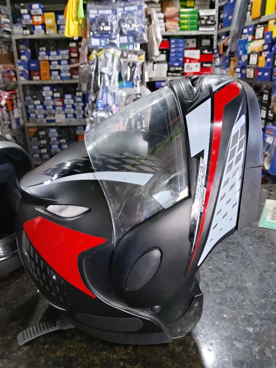 Capacete novo  - Foto 3