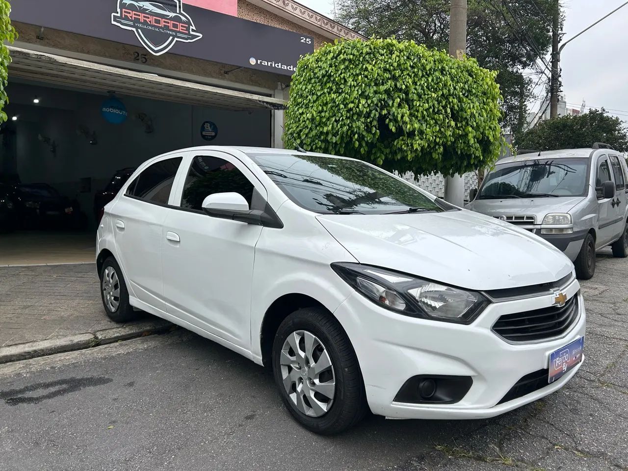Chevrolet Onix Hatch LT 1.0 8V Flex Mec. 4P, foto 17 de 20