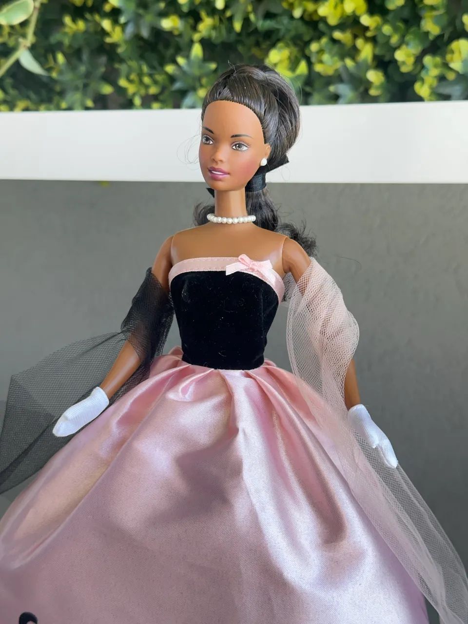Boneca Barbie collector timeless silhouette 