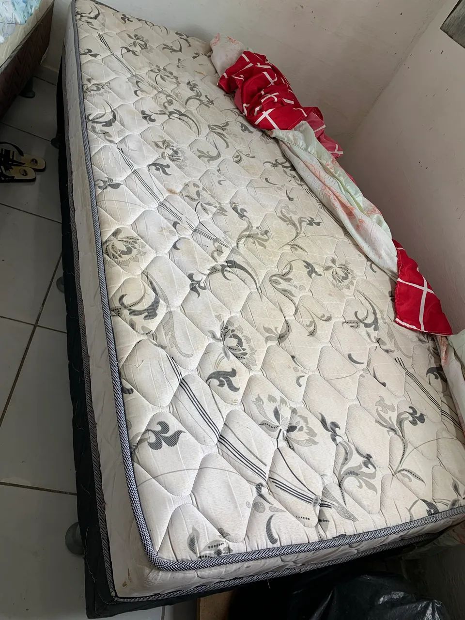 Vendo cama box solteiro  - Foto 2