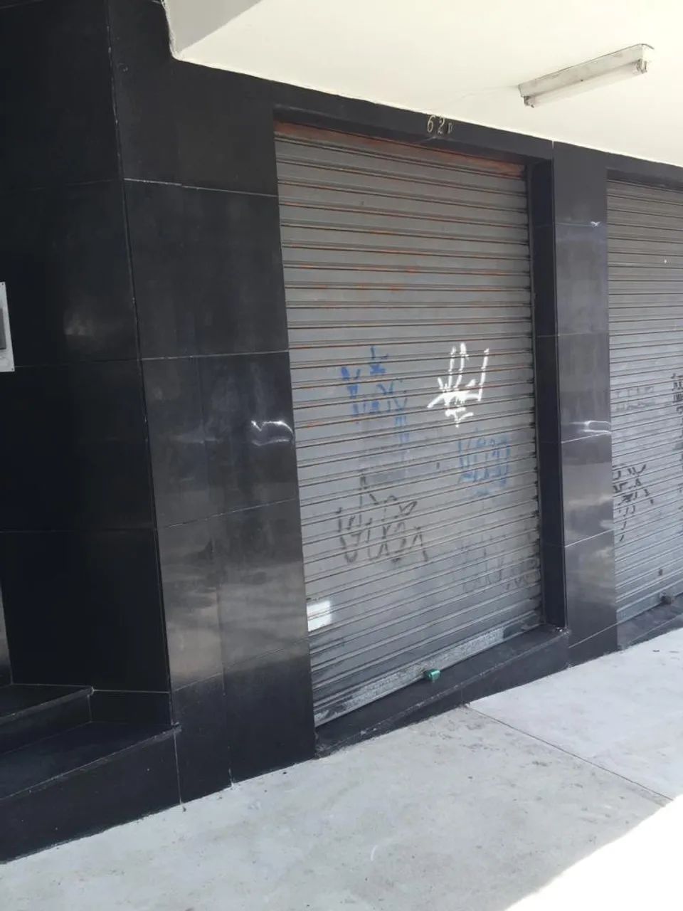 Ponto comercial/Loja/Box para venda possui 38 metros quadrados com 1 quarto - Foto 2