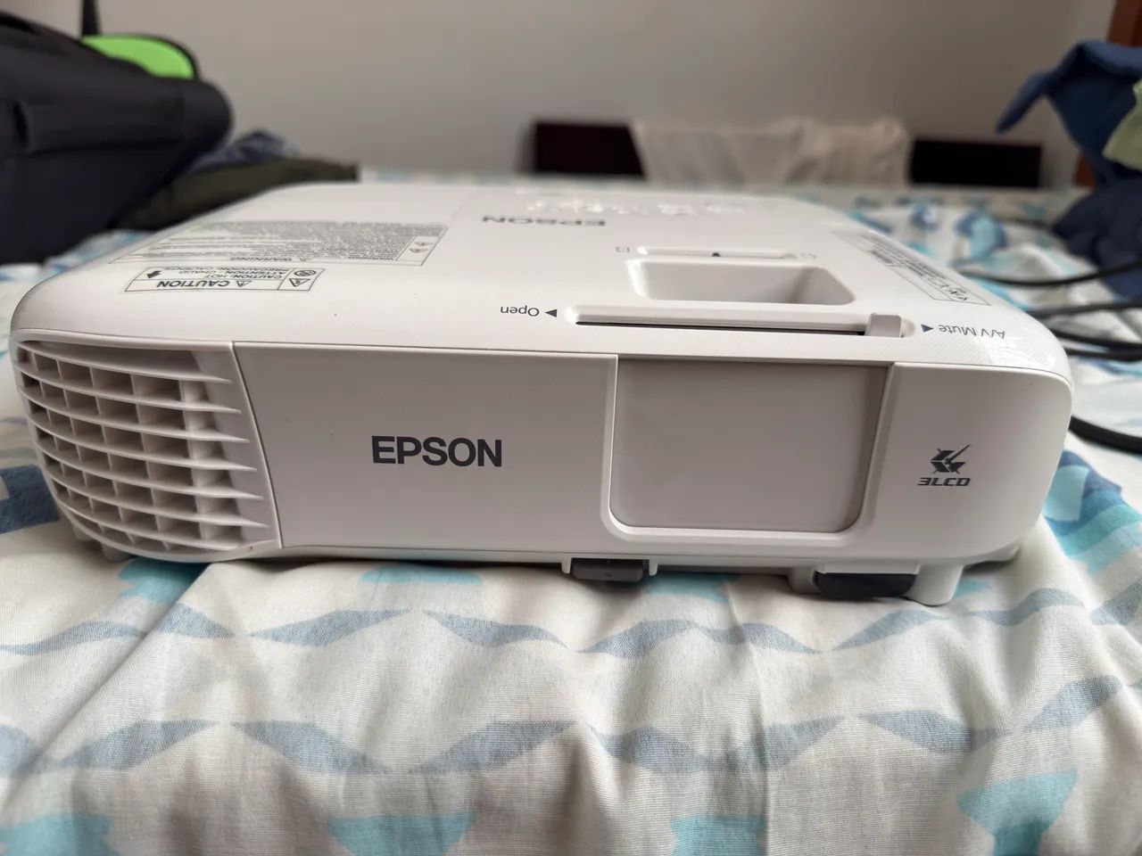 Projetor Epson Powerlite E20 - Foto 2