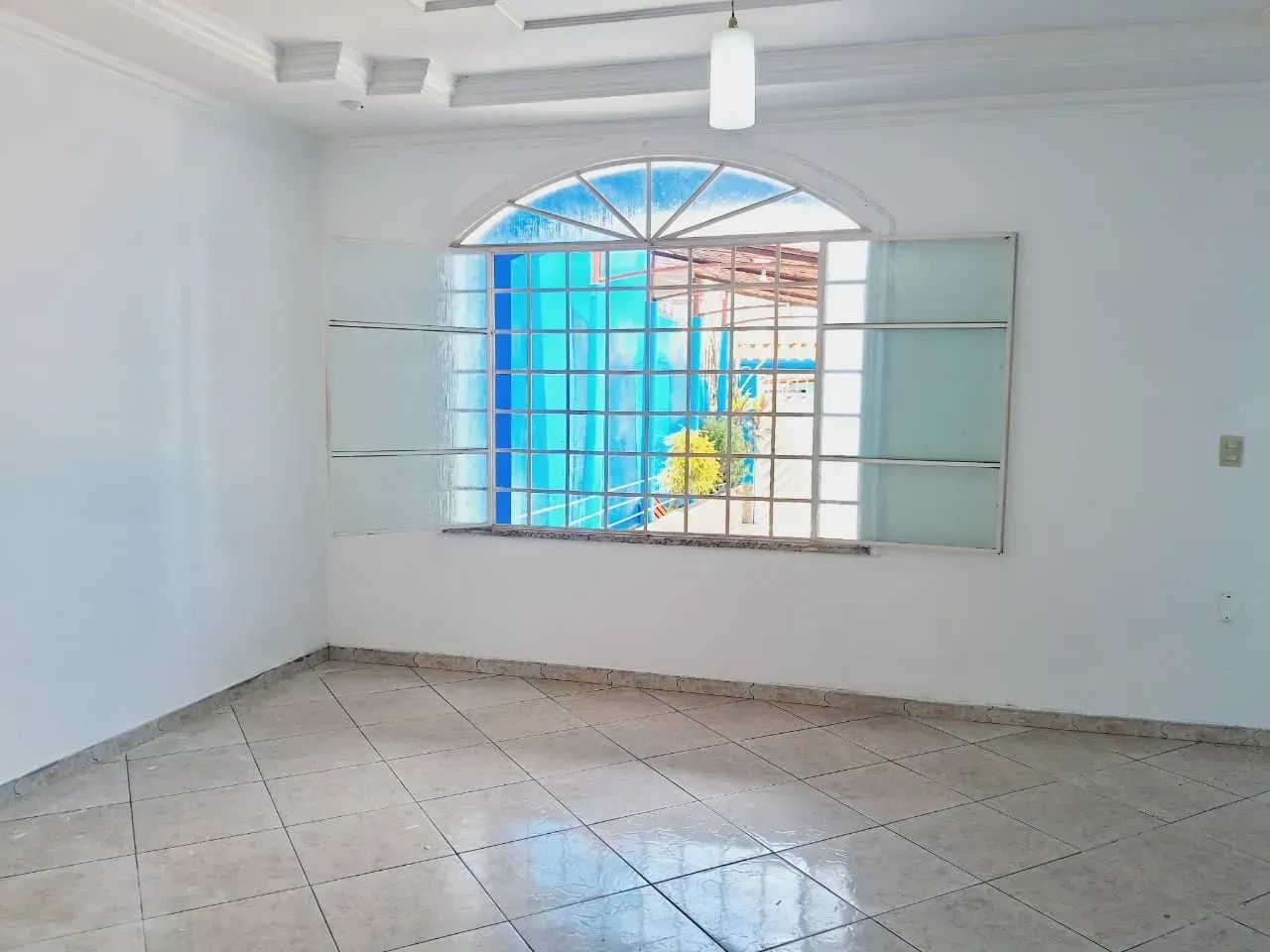 Compre Duplex com 4 quartos sendo 3 suítes amplas e bem conjugadas - Bairro Glória - Foto 5
