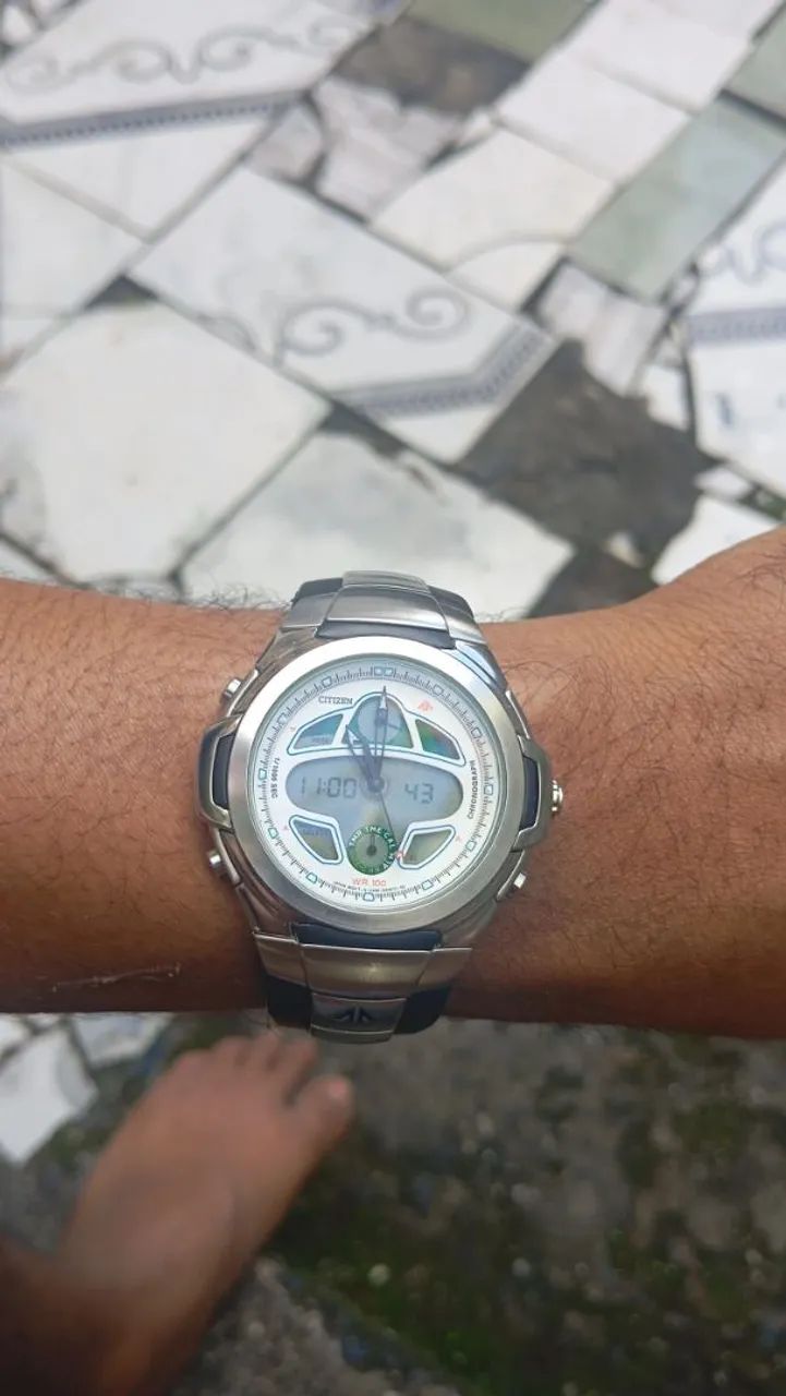 Citizen C400  - Foto 2