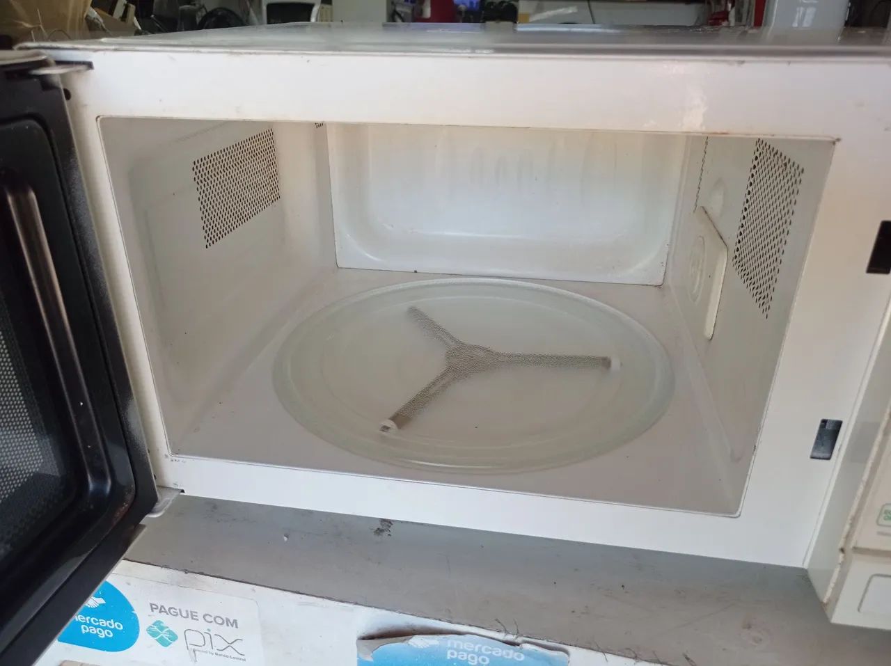 Microondas LG 30 litros  - Foto 4