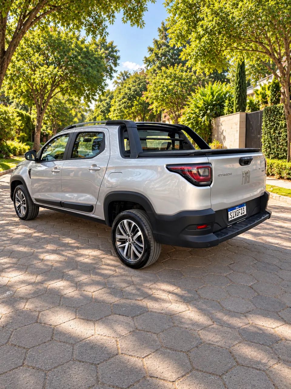 Fiat Strada Volcano 1.3 Flex 8V CD Aut. 2023 - Foto 5