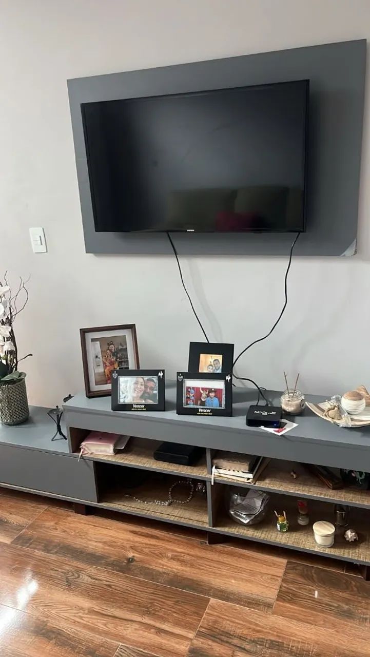 Painel, Rack e mesa de computador e mesa de centro - Foto 3