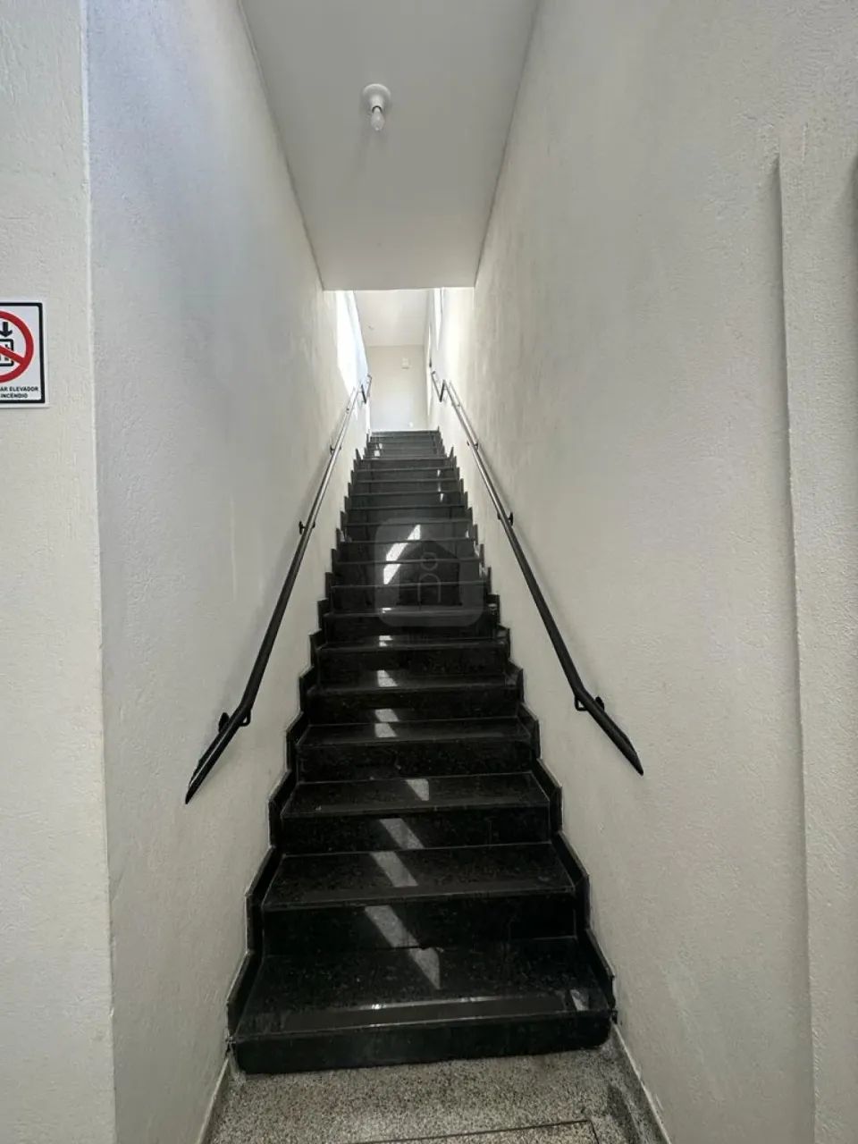 Comercial Sala Comercial em Uberlândia - Foto 2