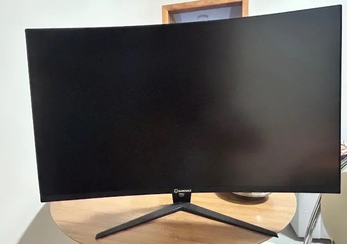 Monitor gamer curvo 1440p 144Hz