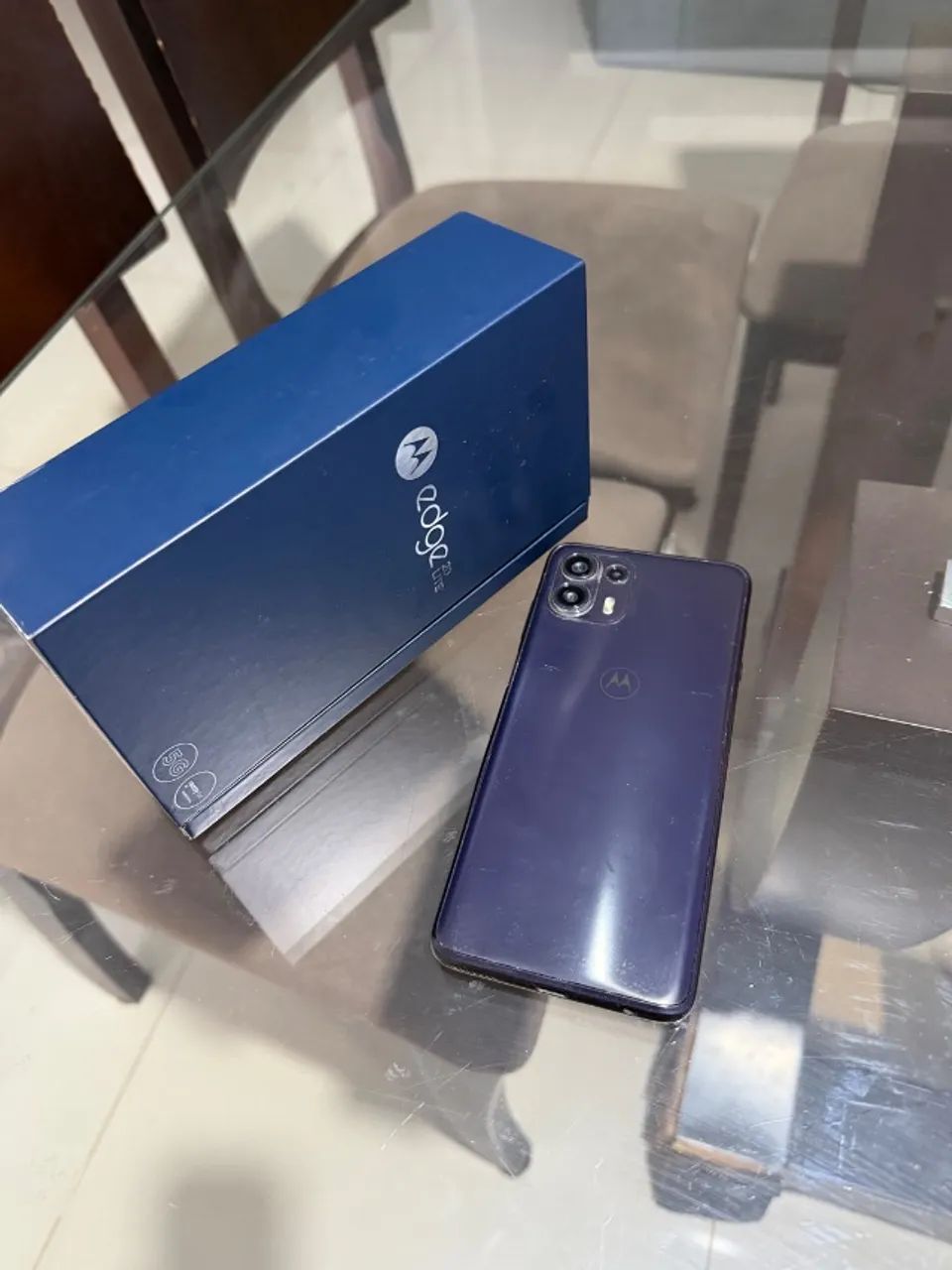 CELULAR EDGE 20 LITE NA CAIXA - Foto 3