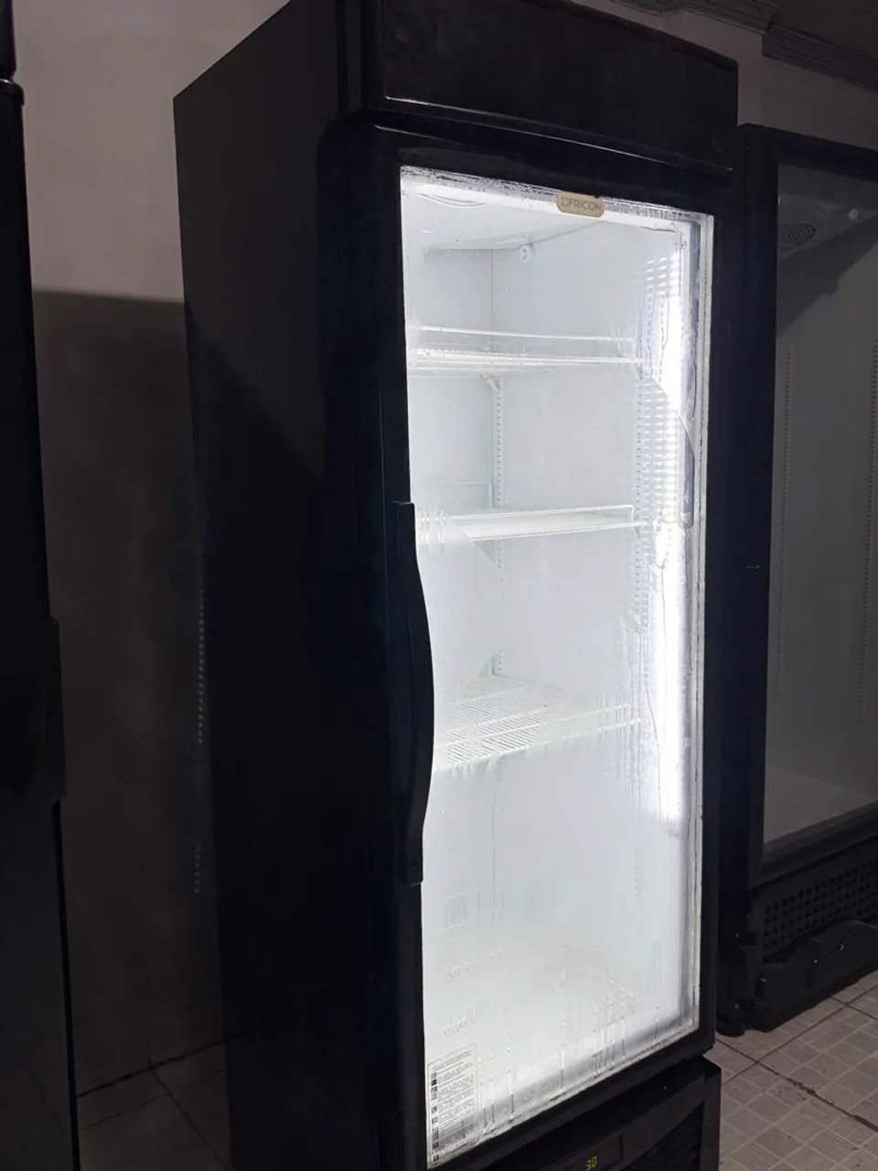 Expositor refrigerador de bebidas e frio  - Foto 4