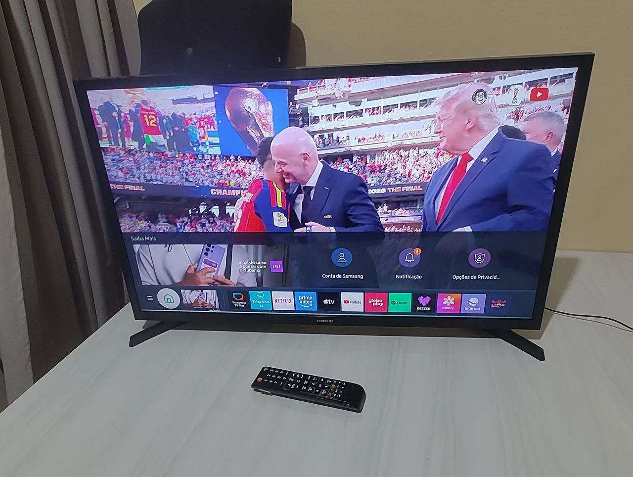Smart TV Samsung 32 polegadas HD Led com pequena avaria  - Foto 2