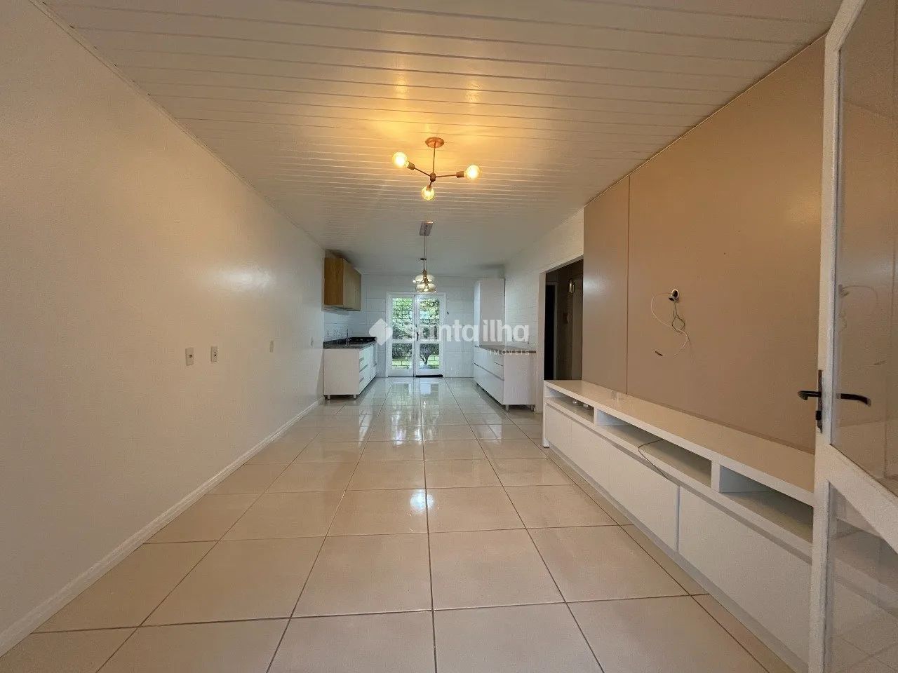 Casa com 2 dormitórios para alugar, 96m² - Campeche - Florianópolis/SC - Foto 2