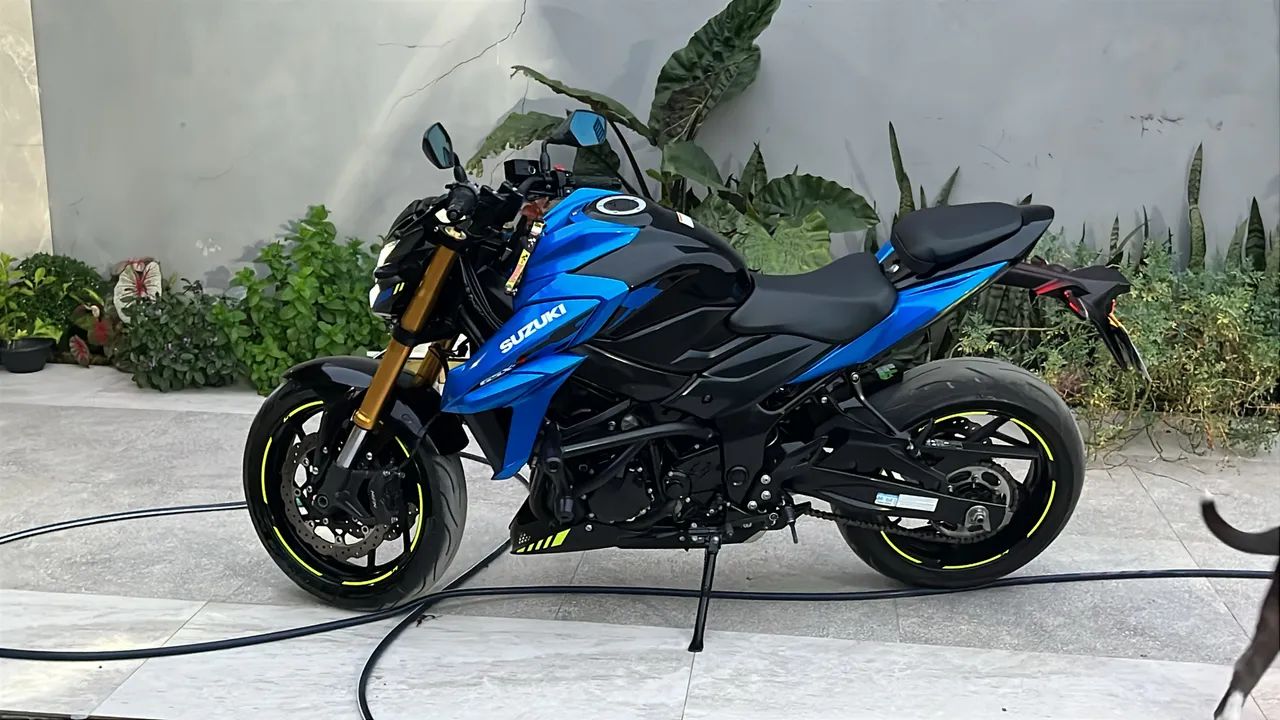 Suzuki Gsx s750 - Foto 4