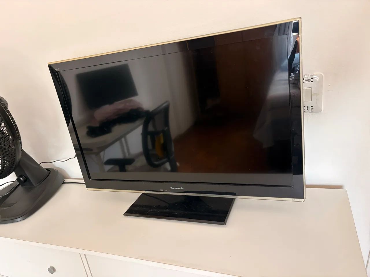 Tv 32 polegadas + chromecast