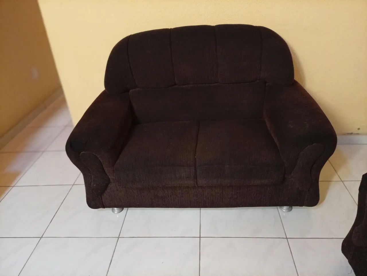 (Sofá usado ótimo estado)