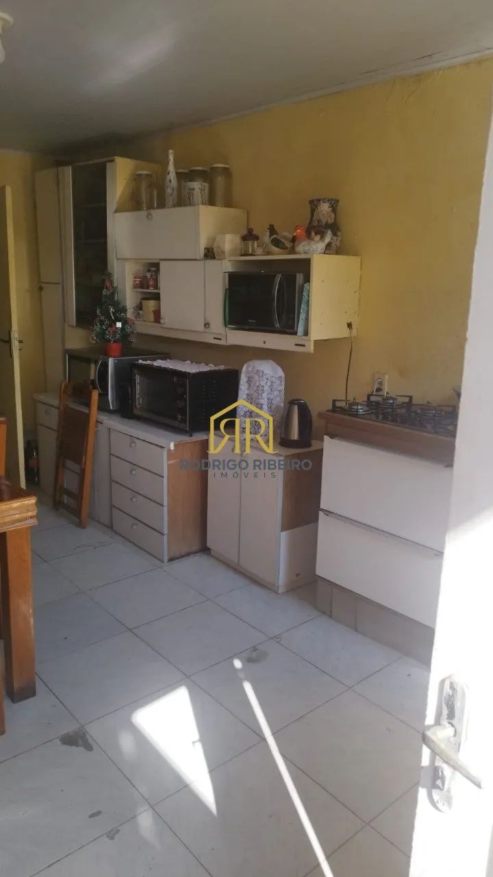 Casa a venda no bairro Coqueiros! - Foto 2