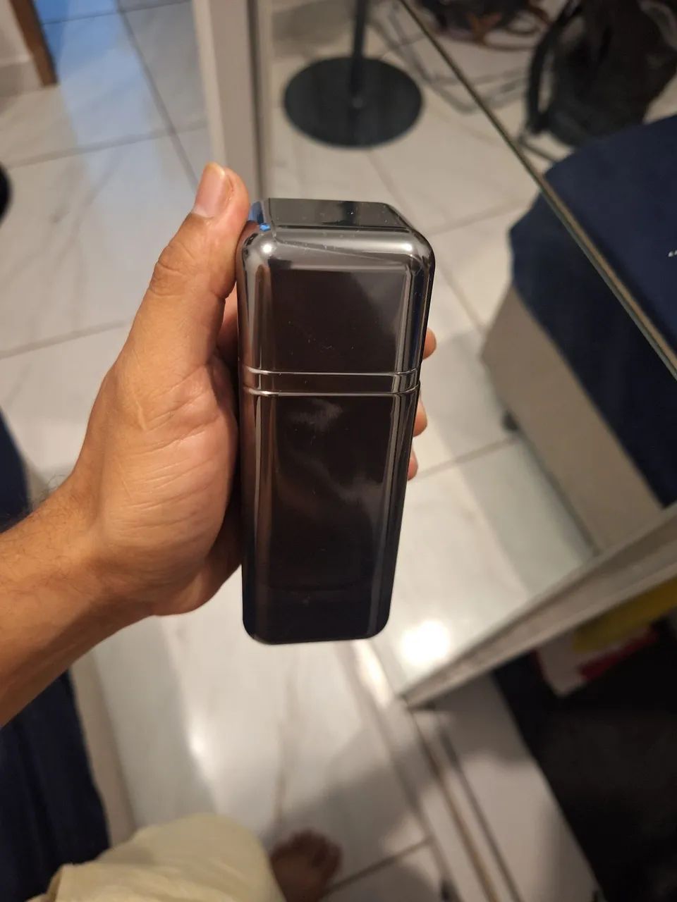 Perfume masculino 212 vip Black elixir - Foto 2