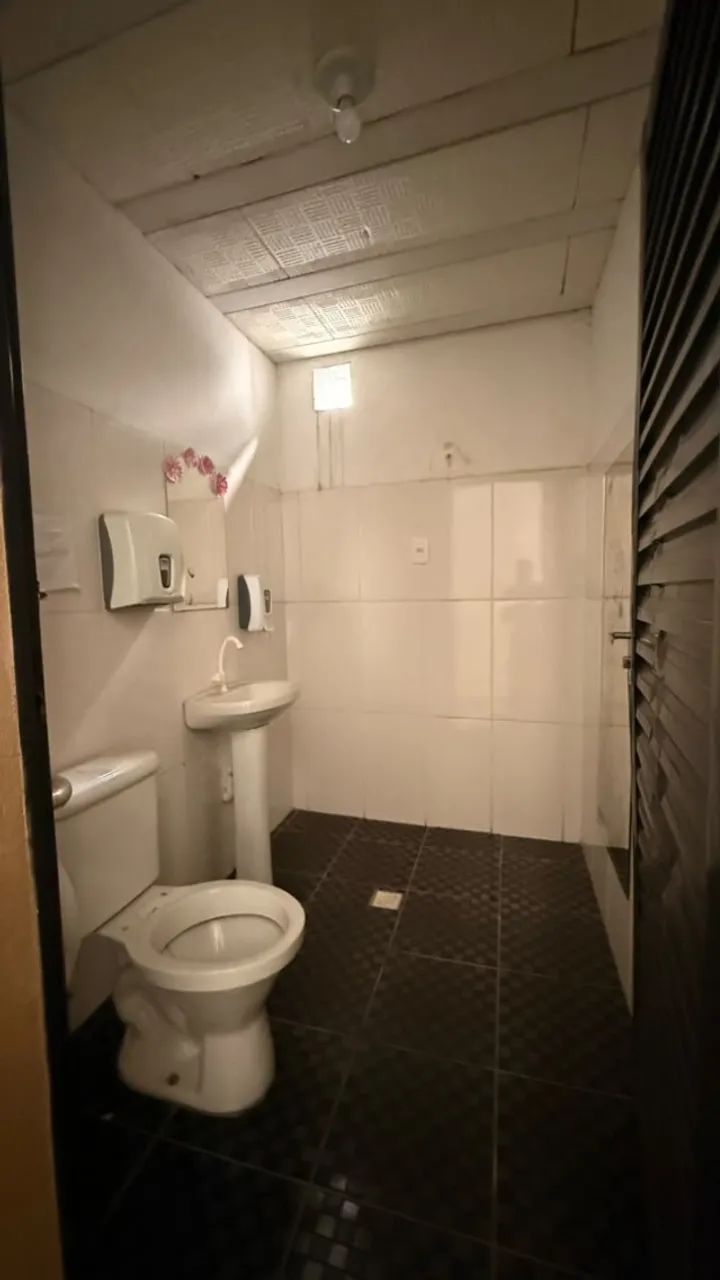 Alugo loja ampla - salão  - Foto 2