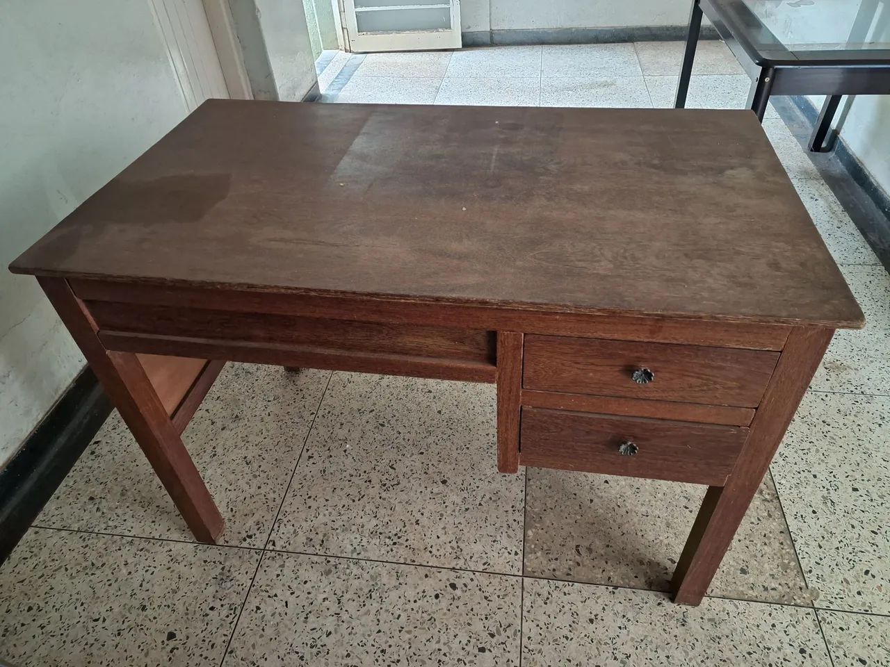 Escrivaninha antiga (vintage) - Foto 2