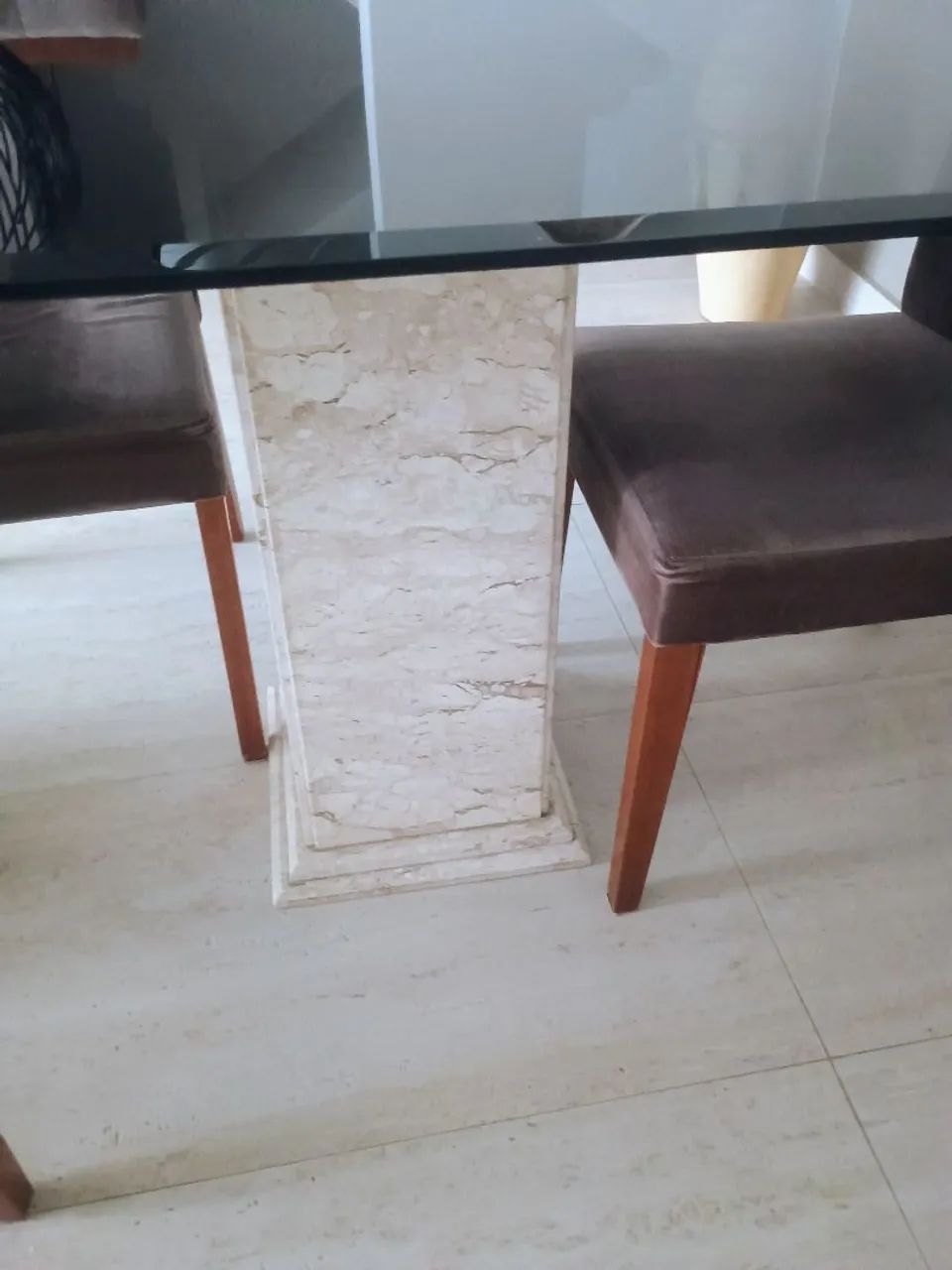 Mesa com tampo de vidro - Foto 3