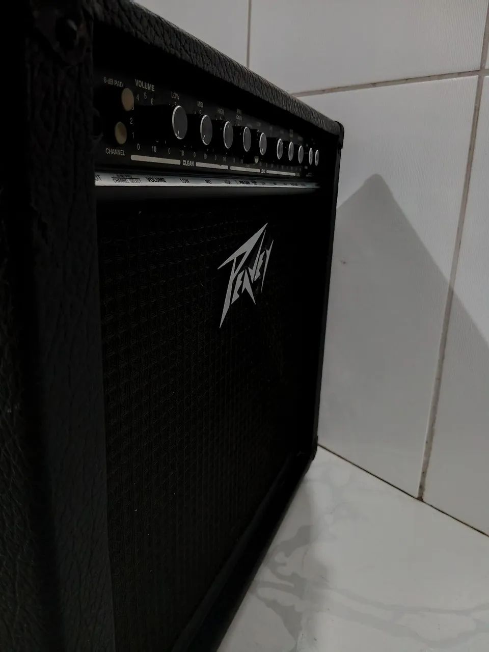 Amplificador peavey envoy  - Foto 4