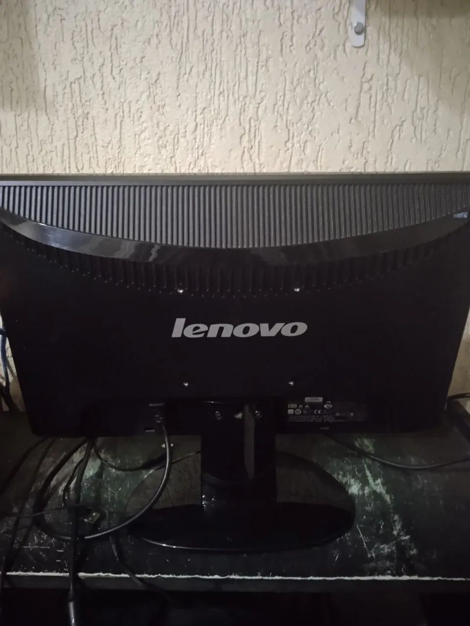 Monitor Lenovo led 20 polegadas completo  - Foto 4