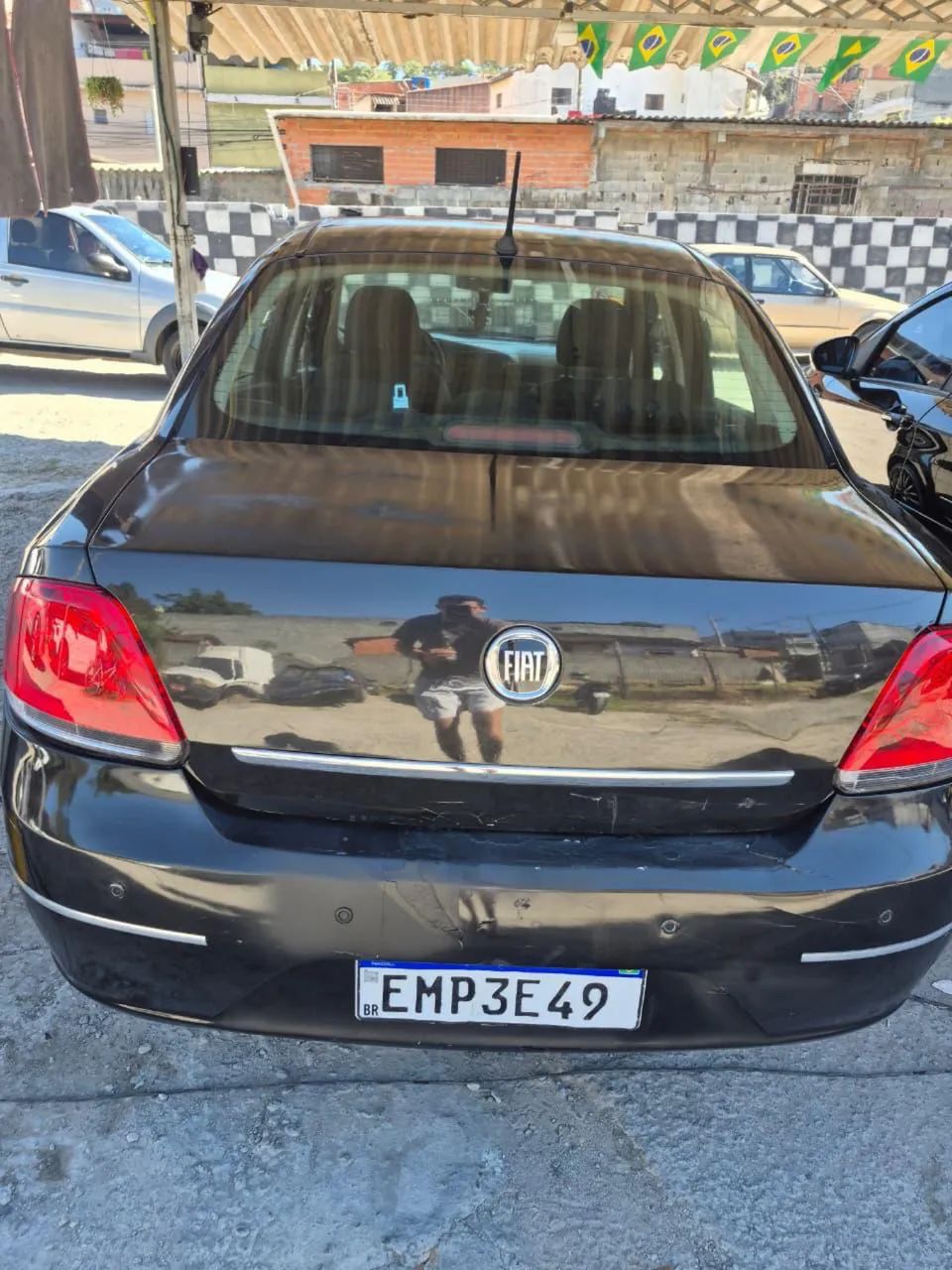 Fiat Linea LINEA LX 1.9/ 1.8 Flex 16V Dualogic 4p 2010