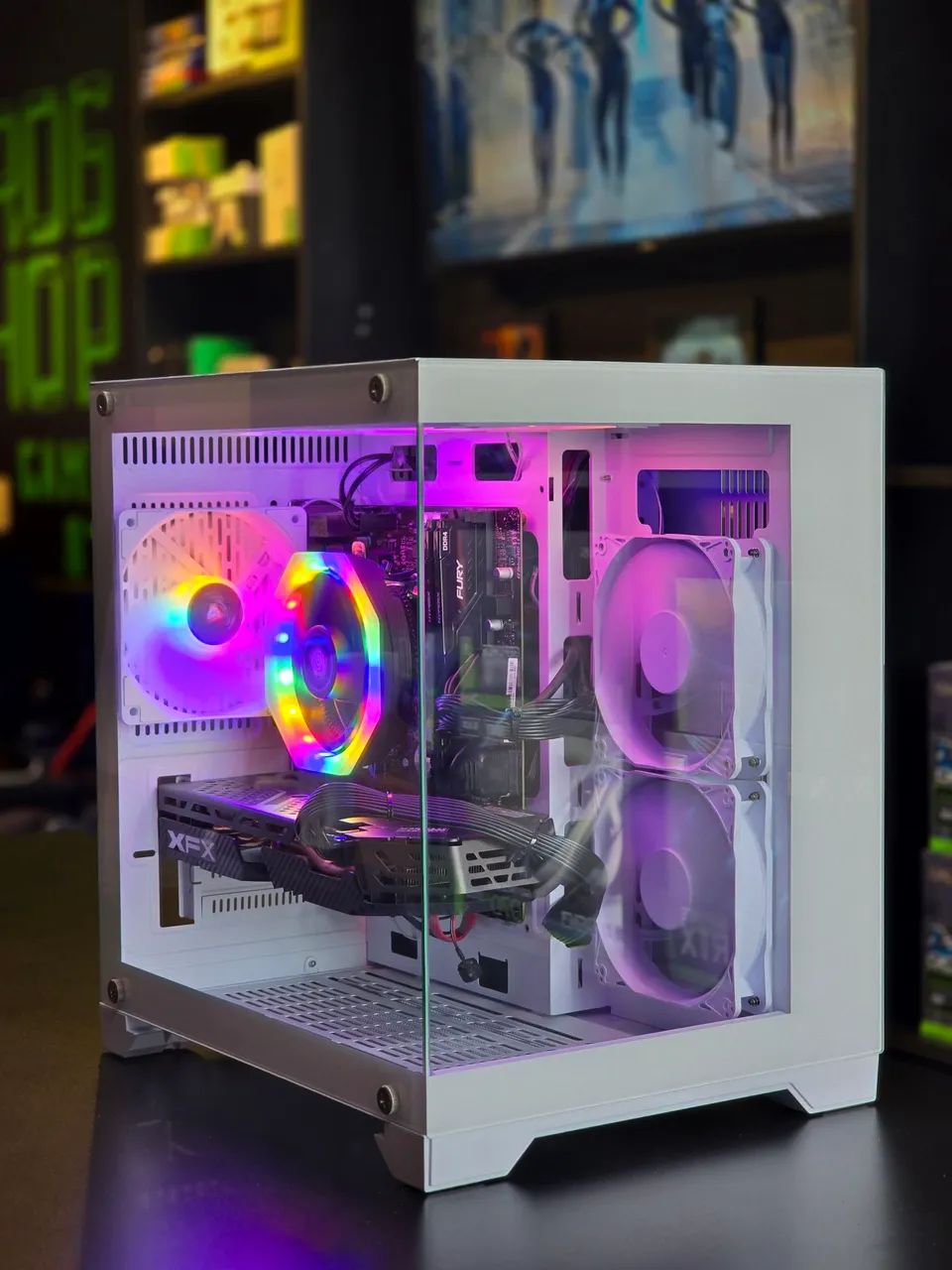 PC Gamer Intel Core i7 7700 + RX 580 8GB